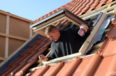 Pose de fenêtres de toit Velux à Tocqueville-les-Murs